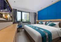 East Sacred Hotel-Very near Beijing Tiananmen Square，the Forbidden City，Wangfujing Subway Station