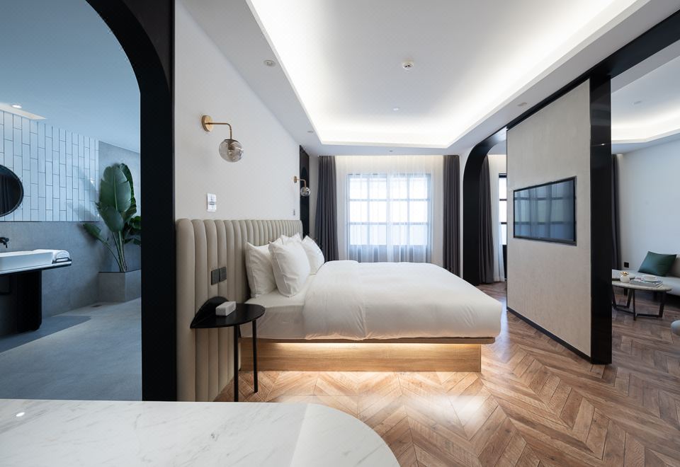 Charmy Way享乐套房-一室一厅+马歇尔+戴森+浴缸+冰箱