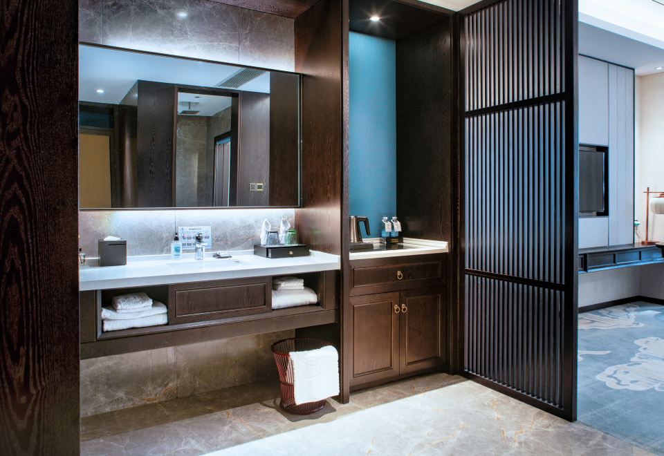 Chagong Handpicked Double Occupancy Room