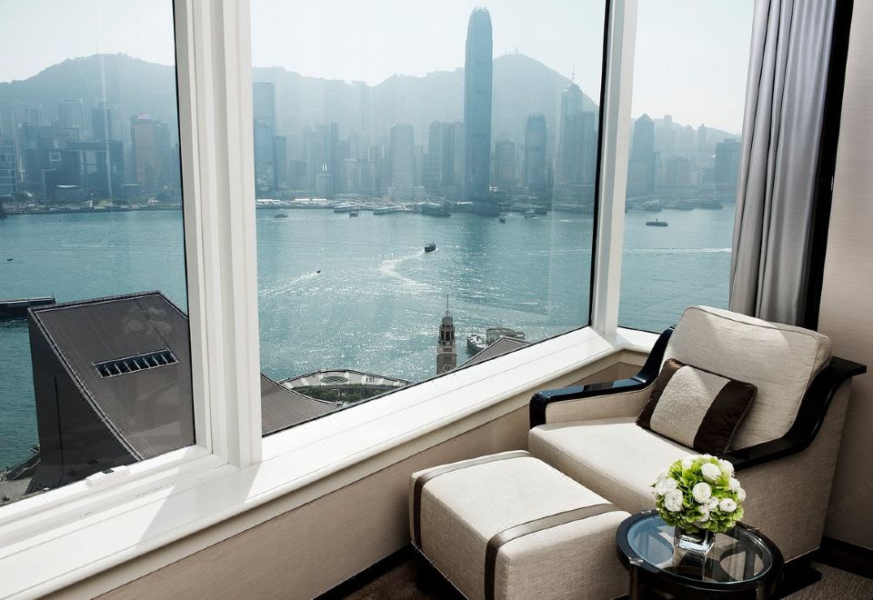 特級豪華海景大床套房