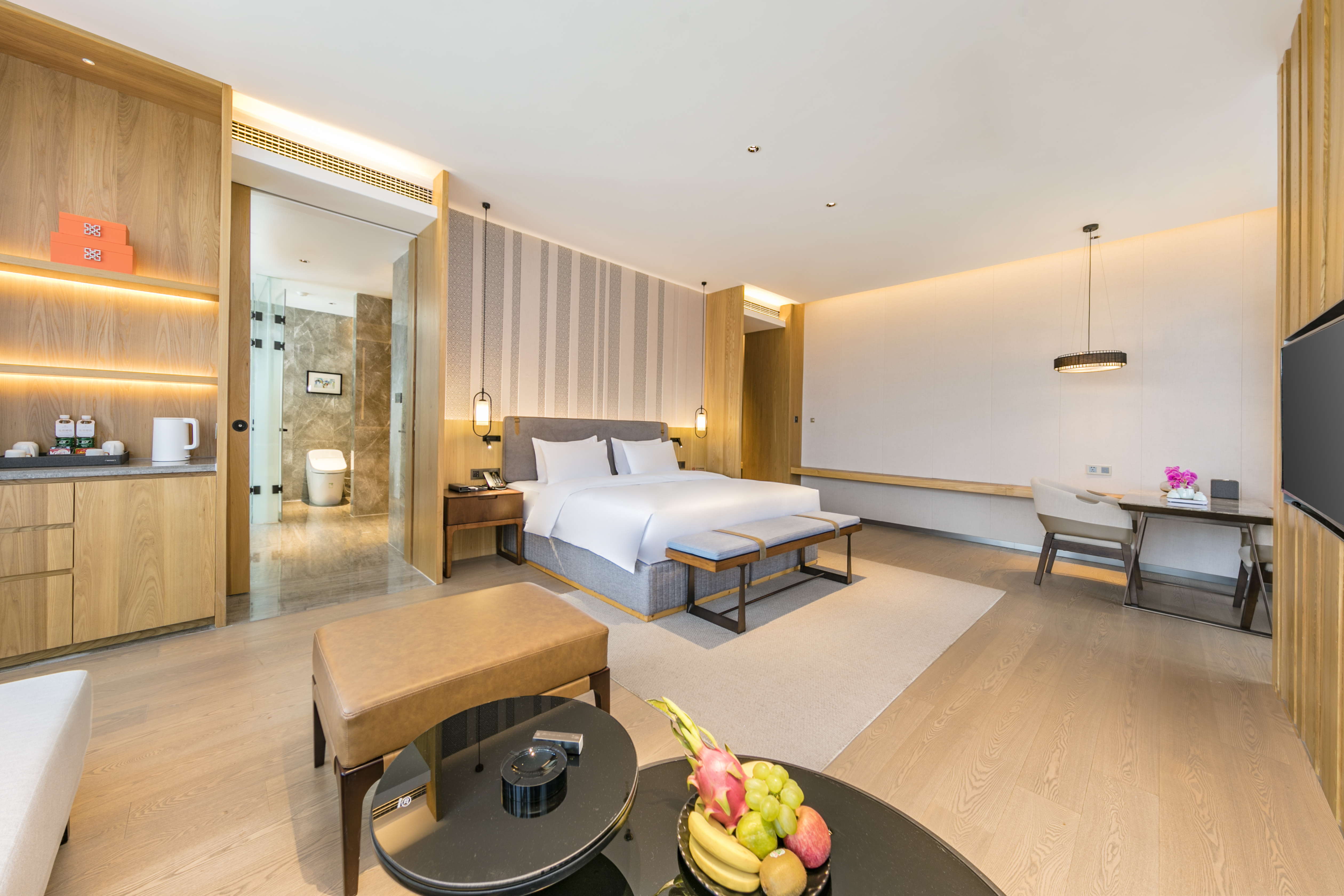 豪华行政大床房