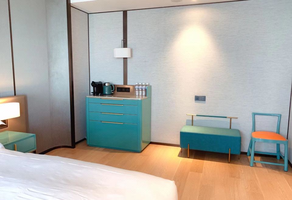 Executive Queen Room