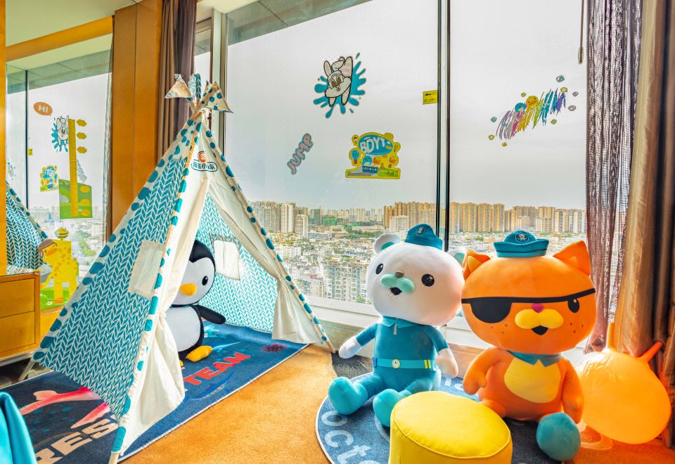 Felton Grand Hotel Hotel Chengdu Themed Queen Room