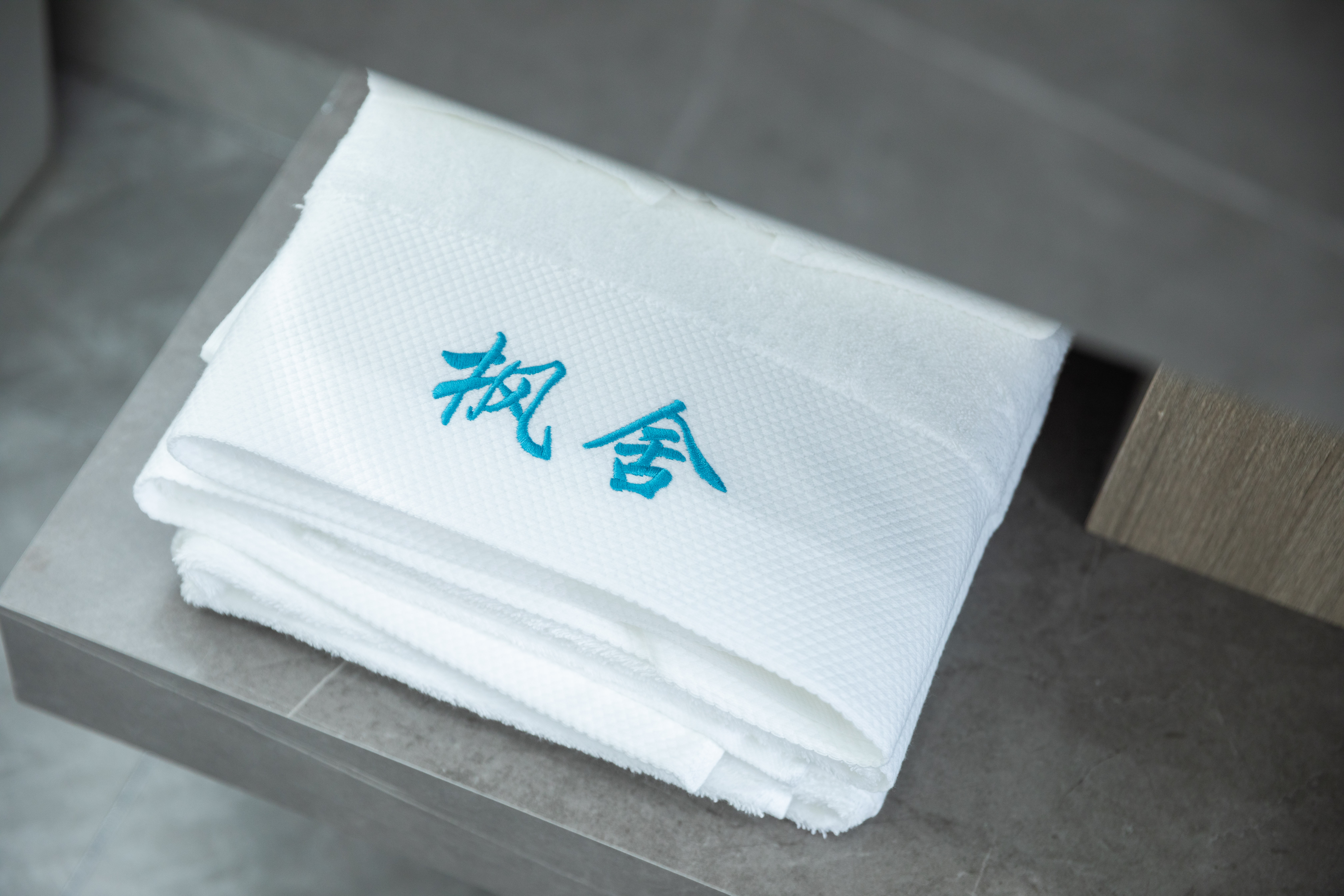 听风·温馨童趣亲子房『智能马桶+乳胶床垫+移动电视』