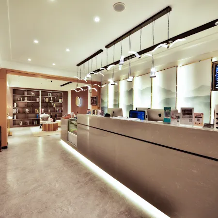 TUKELIGHTHOTEL Отели в г. Суйдэ
