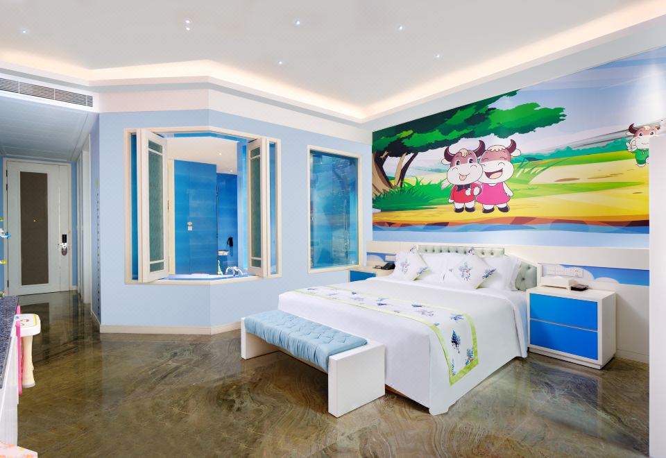 亲子温泉房-三床卡通主题-独立泡池-认证温泉水入房-私家花园