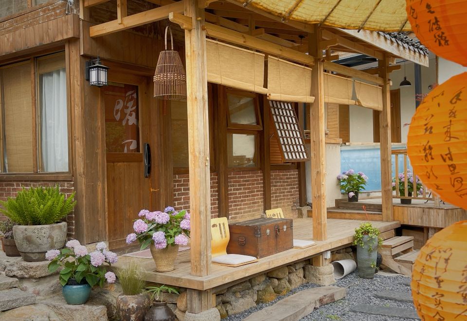 日式風格獨棟兩房兩廳套房（帶麻將）