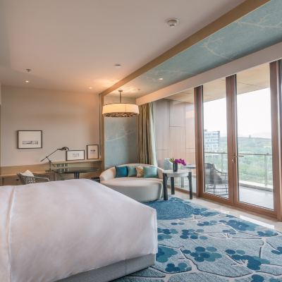 太湖景觀陽台大床房 蘇州太湖萬麗酒店優惠