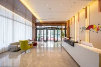 Borrman Hotel (Qinzhou Pubei  Station)