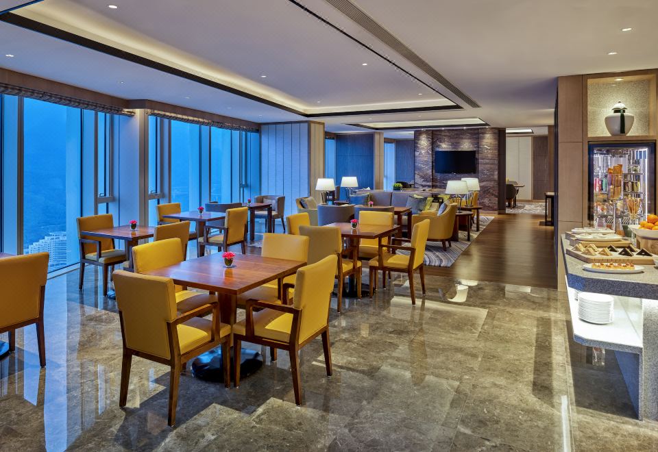 海景嘉賓軒大床房