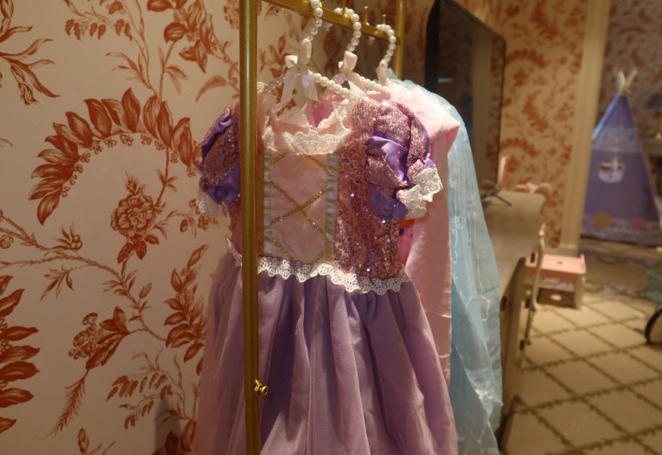 酷芽巴啦啦小魔仙公主主题大床房