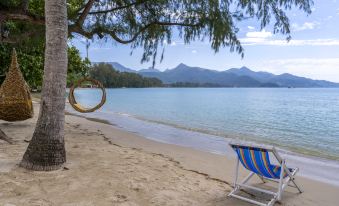 Coconut Beach Resort, Koh Chang