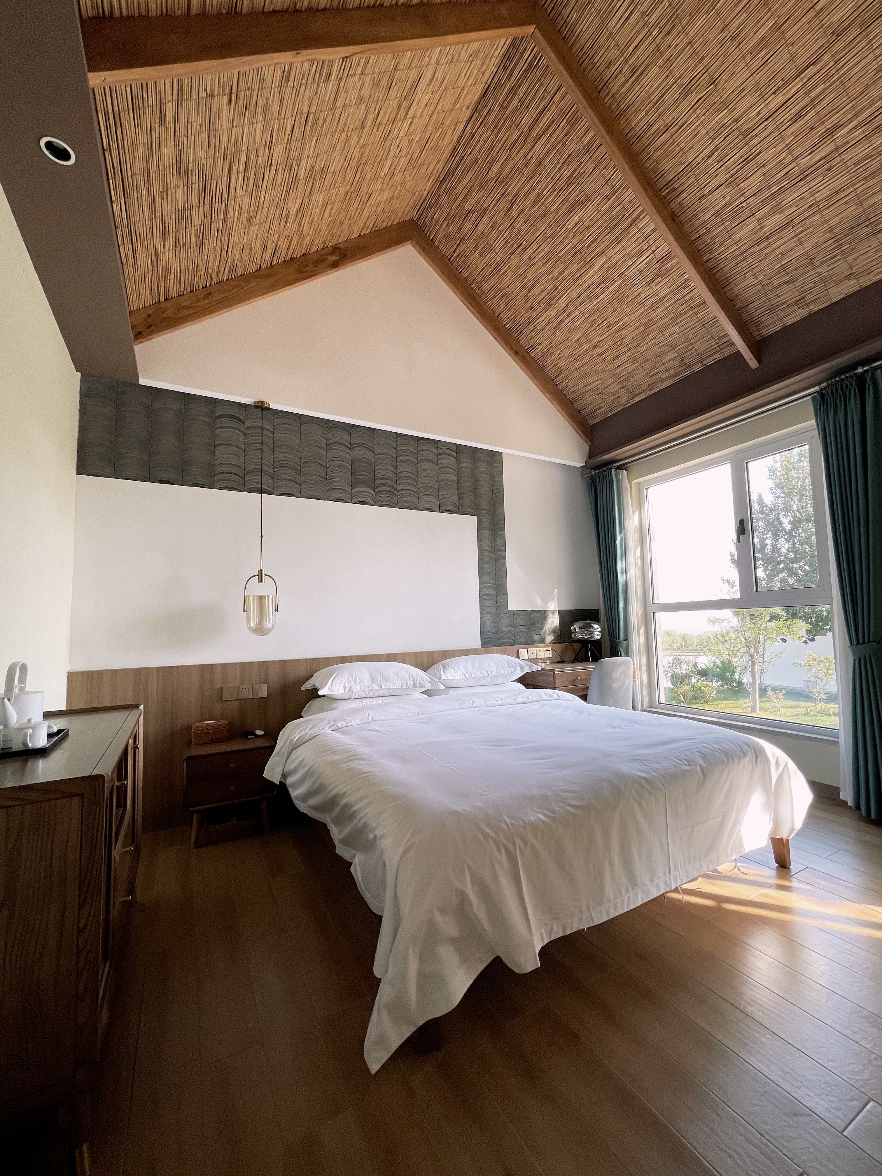 Xibaipo Baili Water Township竹逸居精品大床房