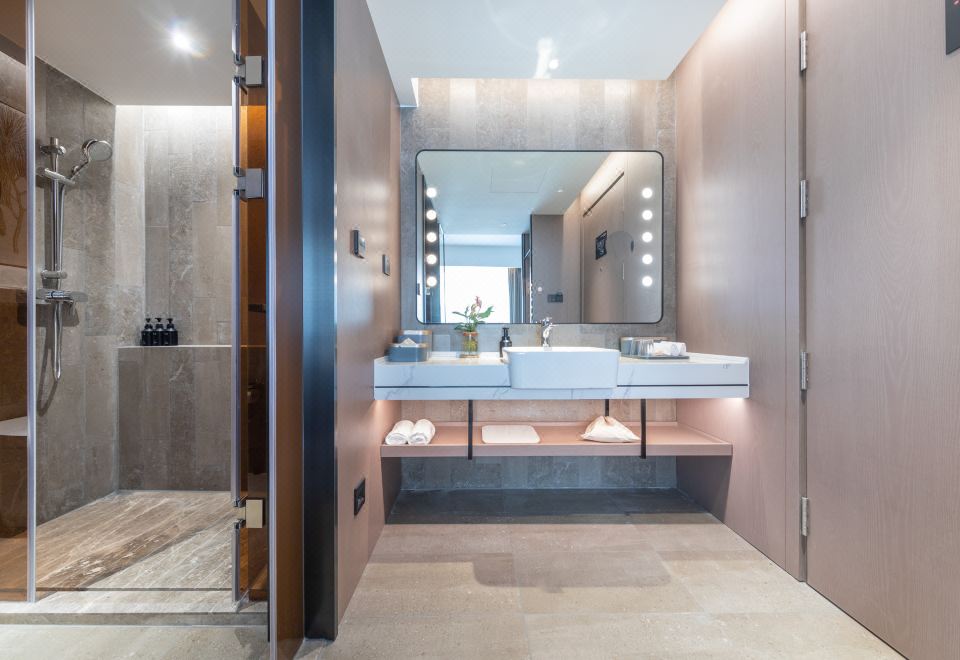 Atour S Hotel, Hisense Plaza, Qingdao Olympic Sailing CenterJi Mu Double Bed Room (Mini Fridge +Leifen Hair Dryer + Projection + Deep Sleep Pillow Pro)