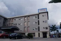 Watbridge Hotels & Suites Hotels in 