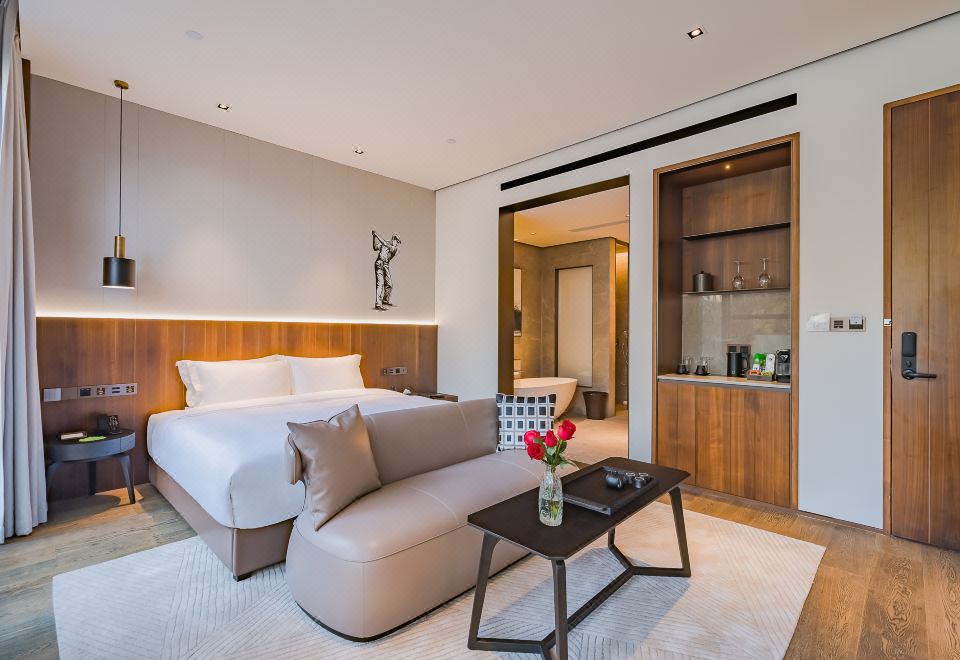 依水閣高級院景房