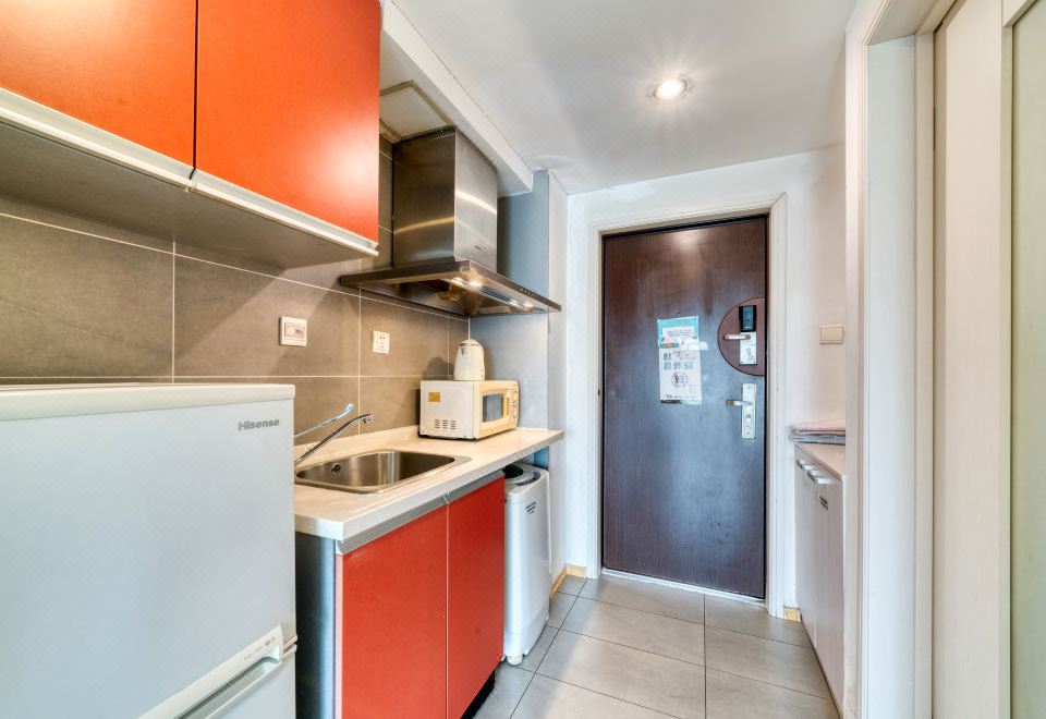 舒适观景大床房（1080P高清智能投屏+零压床垫）