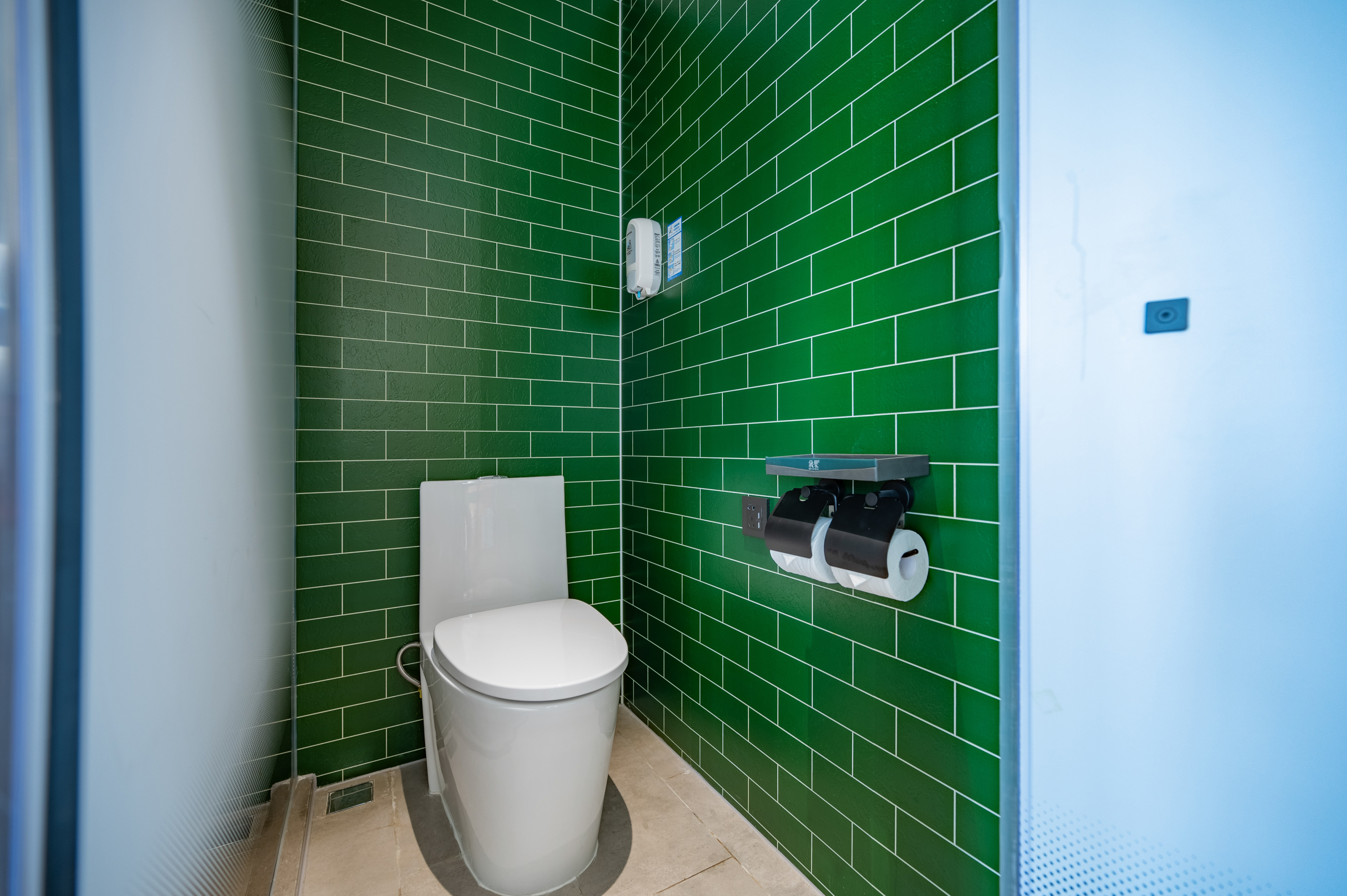 明星高级大床房（小度智能客控+深睡记忆枕+加湿器）