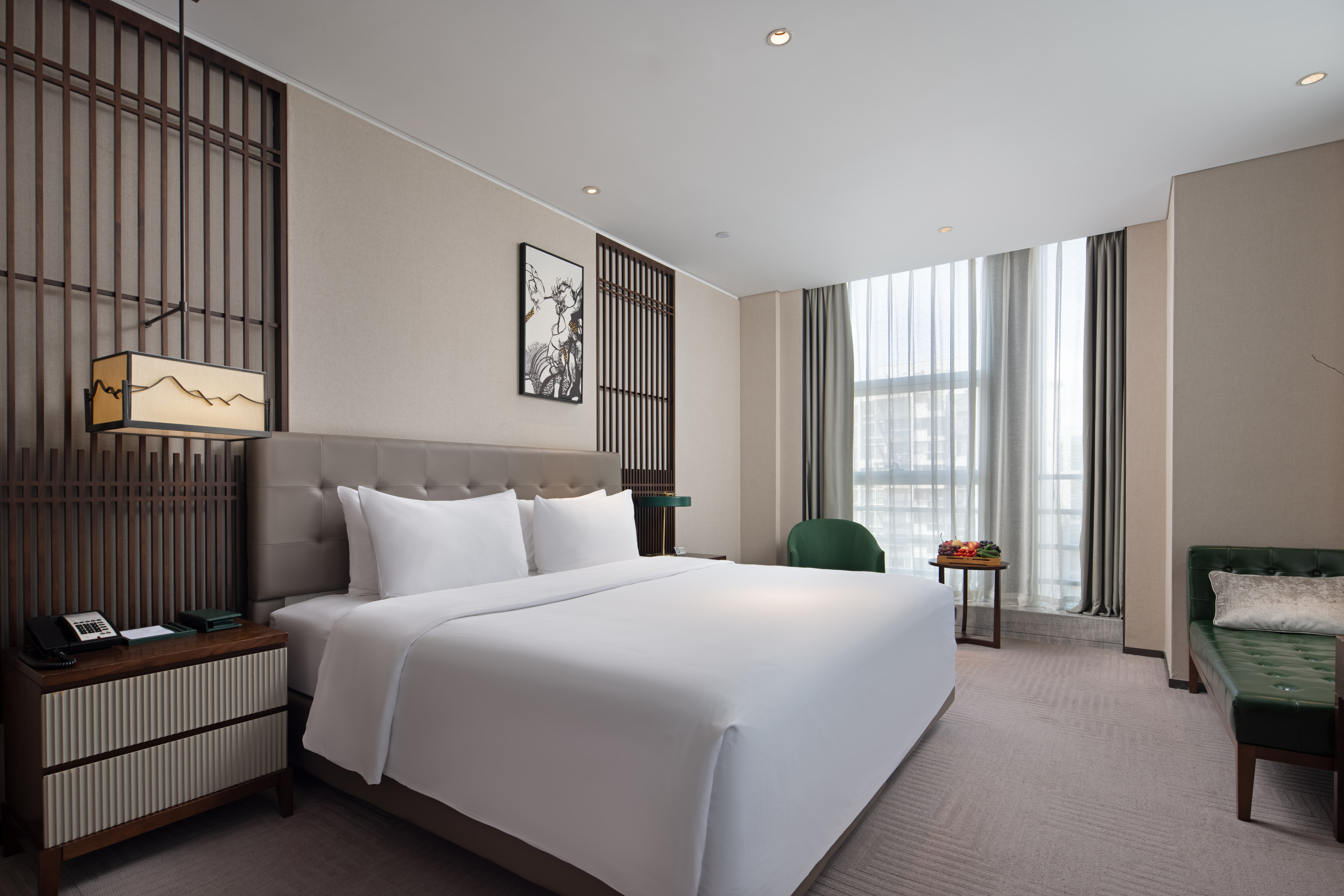 豪華大床房（180°景觀+舒適浴缸+助眠床墊）