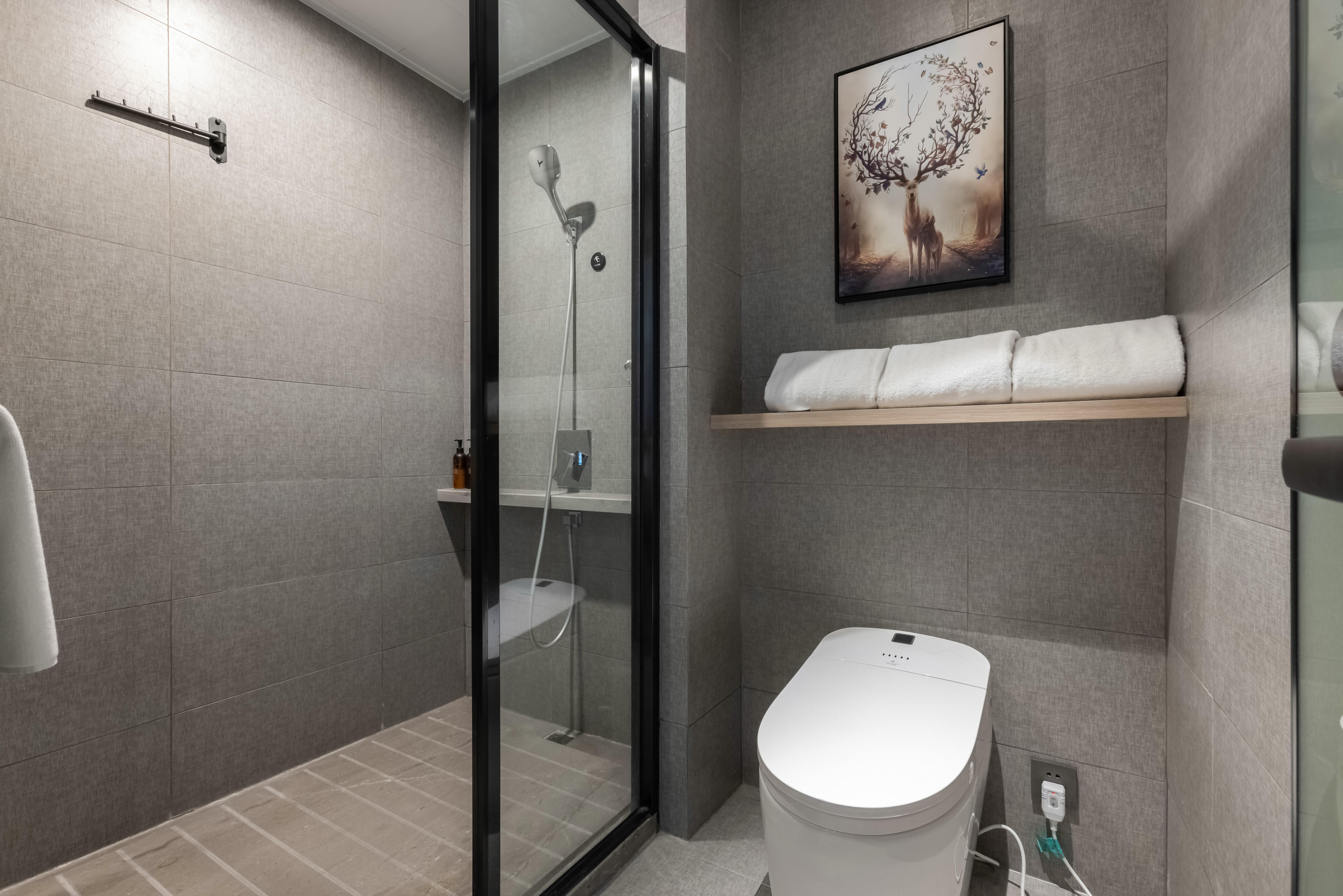 Family Friendly Comfy Cozy Room (Trundle Bed)