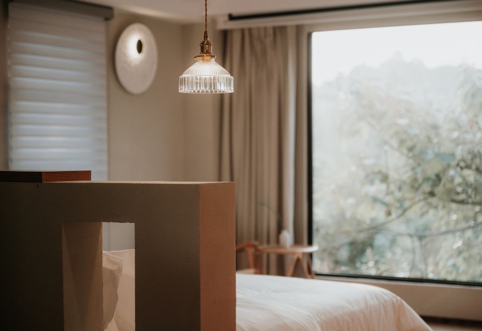 Yu Bai Scenic Double Bed Room