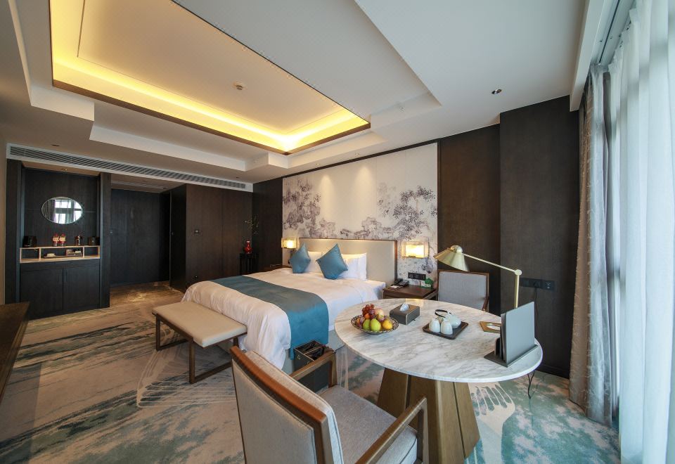 江景行政豪华大床房