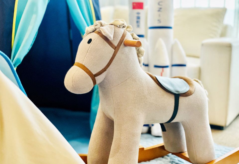 Himalayas Qingdao HotelLittle Astronaut Family Suite With Double Bed (Children's Decor + Extra Large Activity Space)