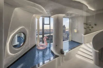 Yiyu Swimming Pool Hotel (Wu Yi Square IFS) Hotels in 