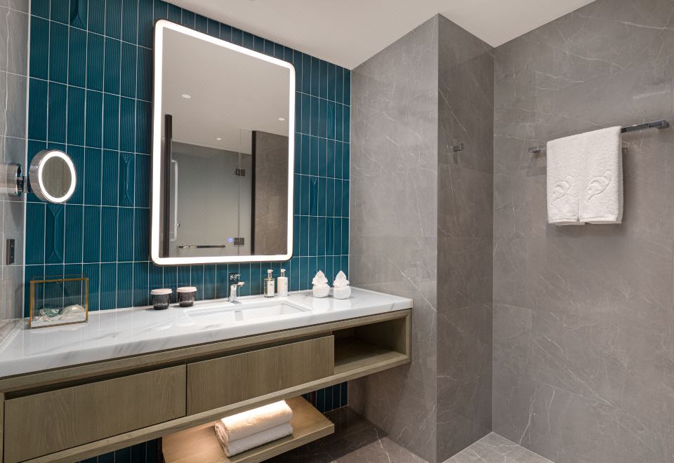 豪華海景大床房（大露臺）