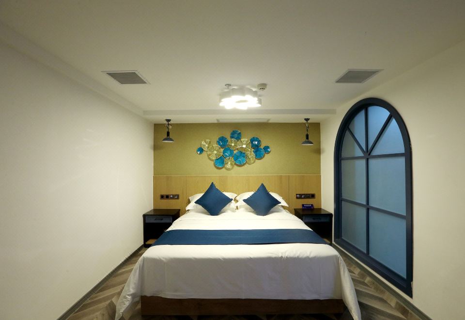 自由夢·Loft藍調滑梯大套房【洗衣機+小廚房+冰箱】