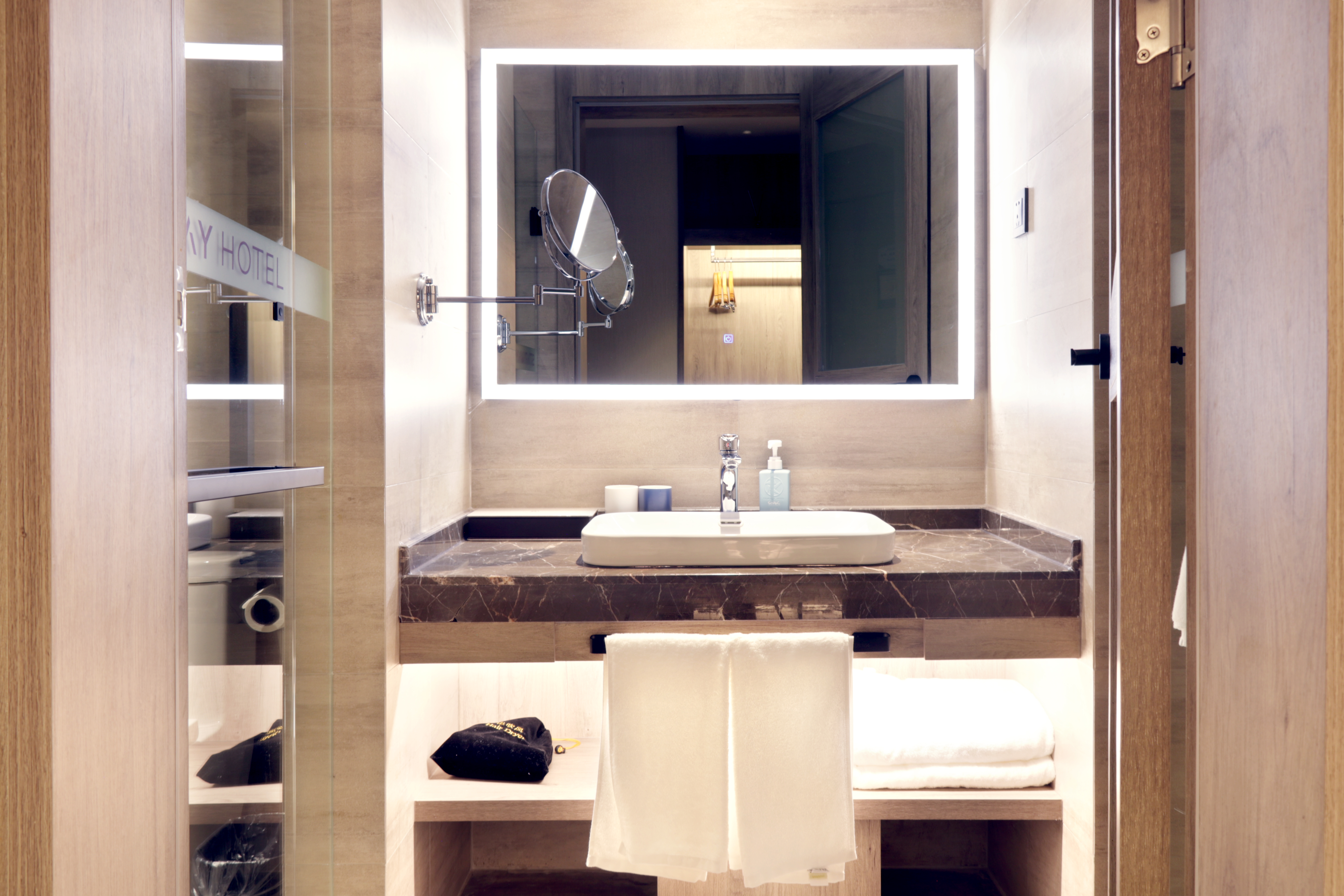 豪华家庭房（落地大窗）