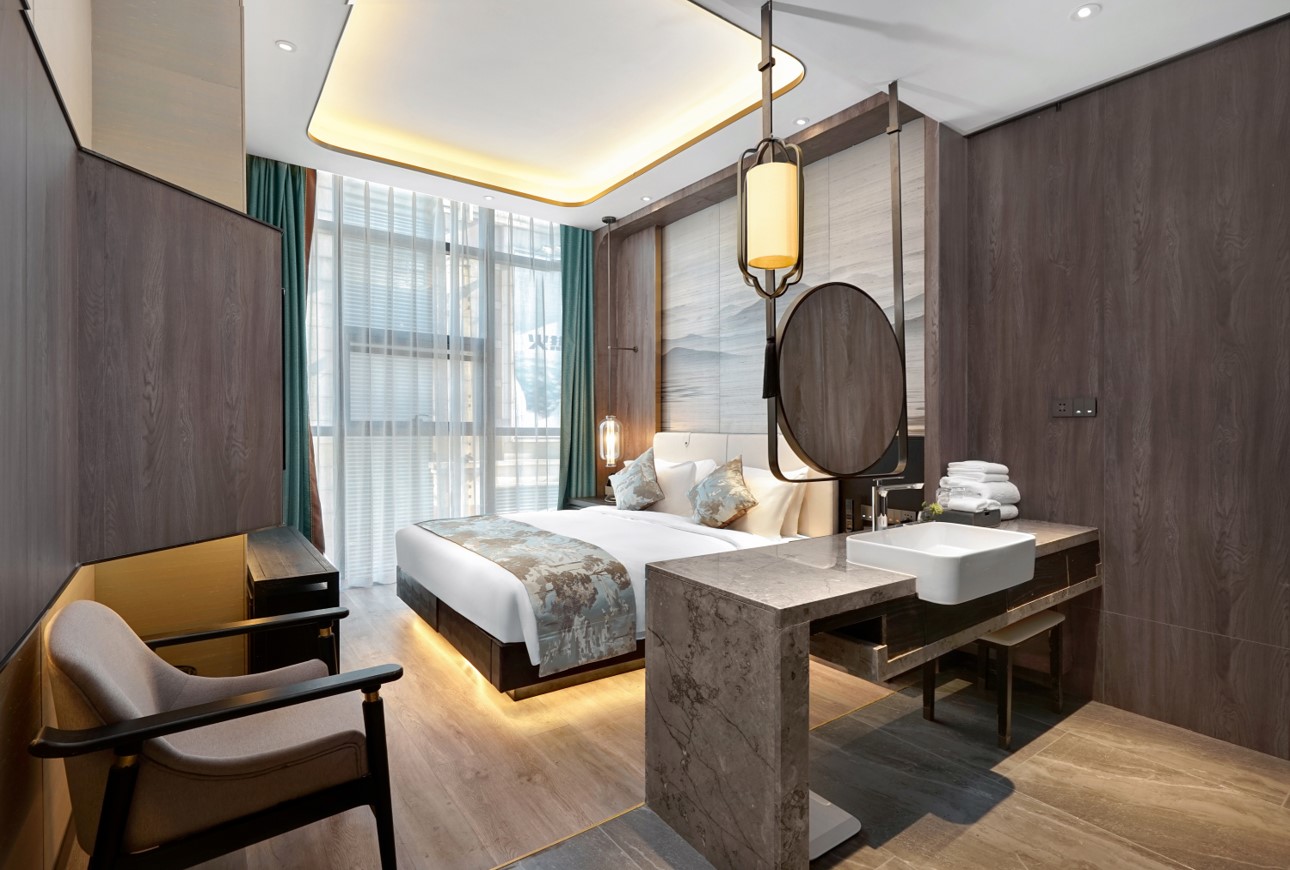 冰雪视界·180°双卧江景套