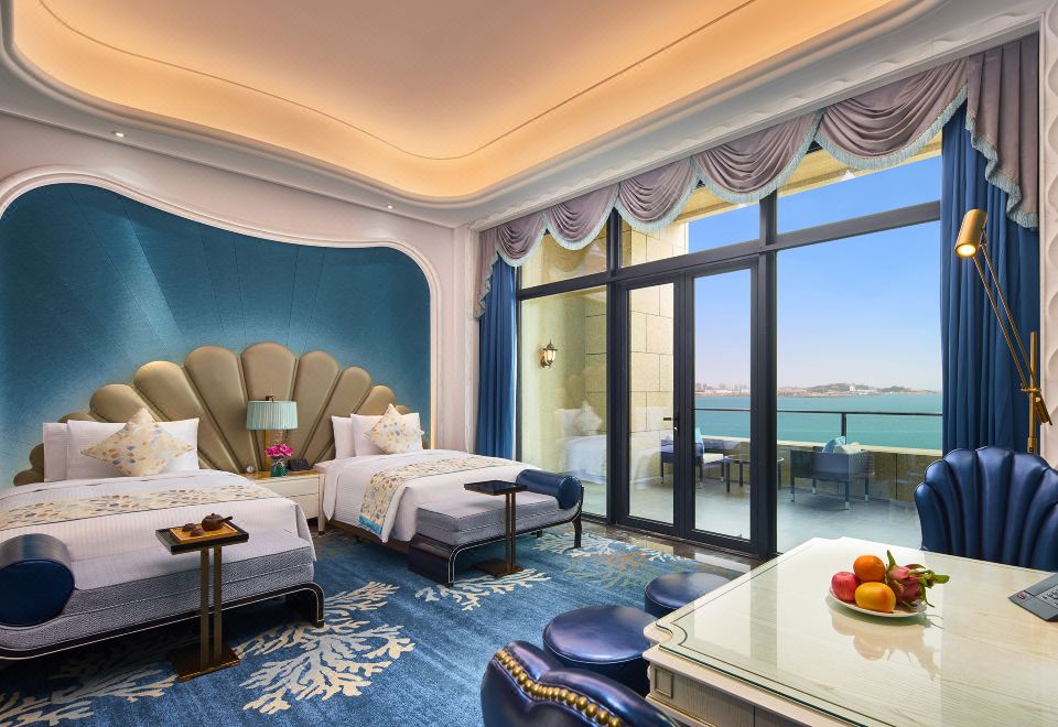 Wanda Vista Qingdao Oriental Film City HotelGrand Deluxe Sea View Twin
