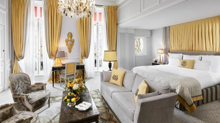 ホテル プラザ アテネ パリ 部屋