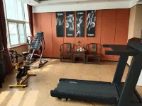 Grand Qihe Hotel Hotels in Qihe County