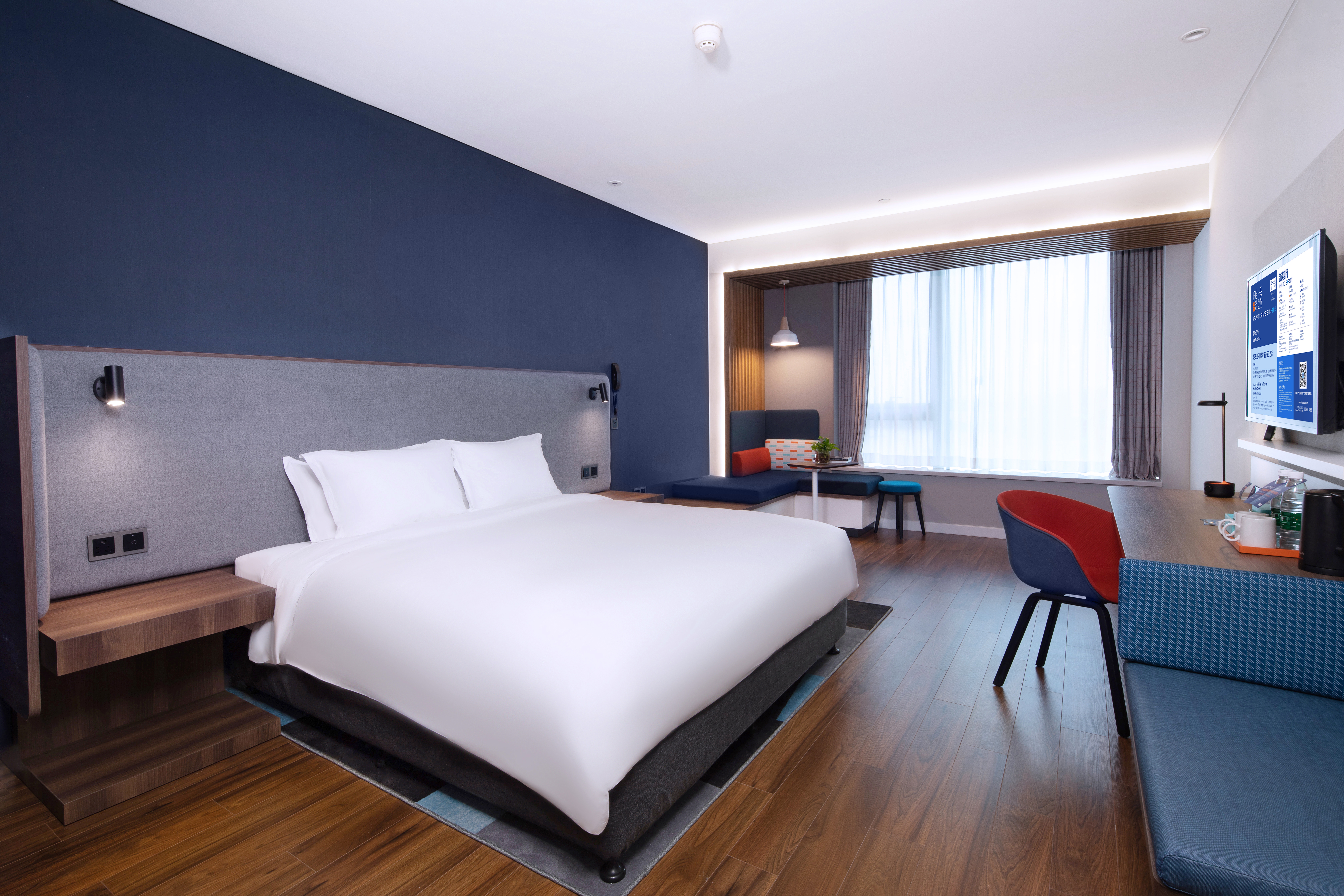Holiday Inn Express ZHOUSHAN DINGHAI by IHG高级房 超大床