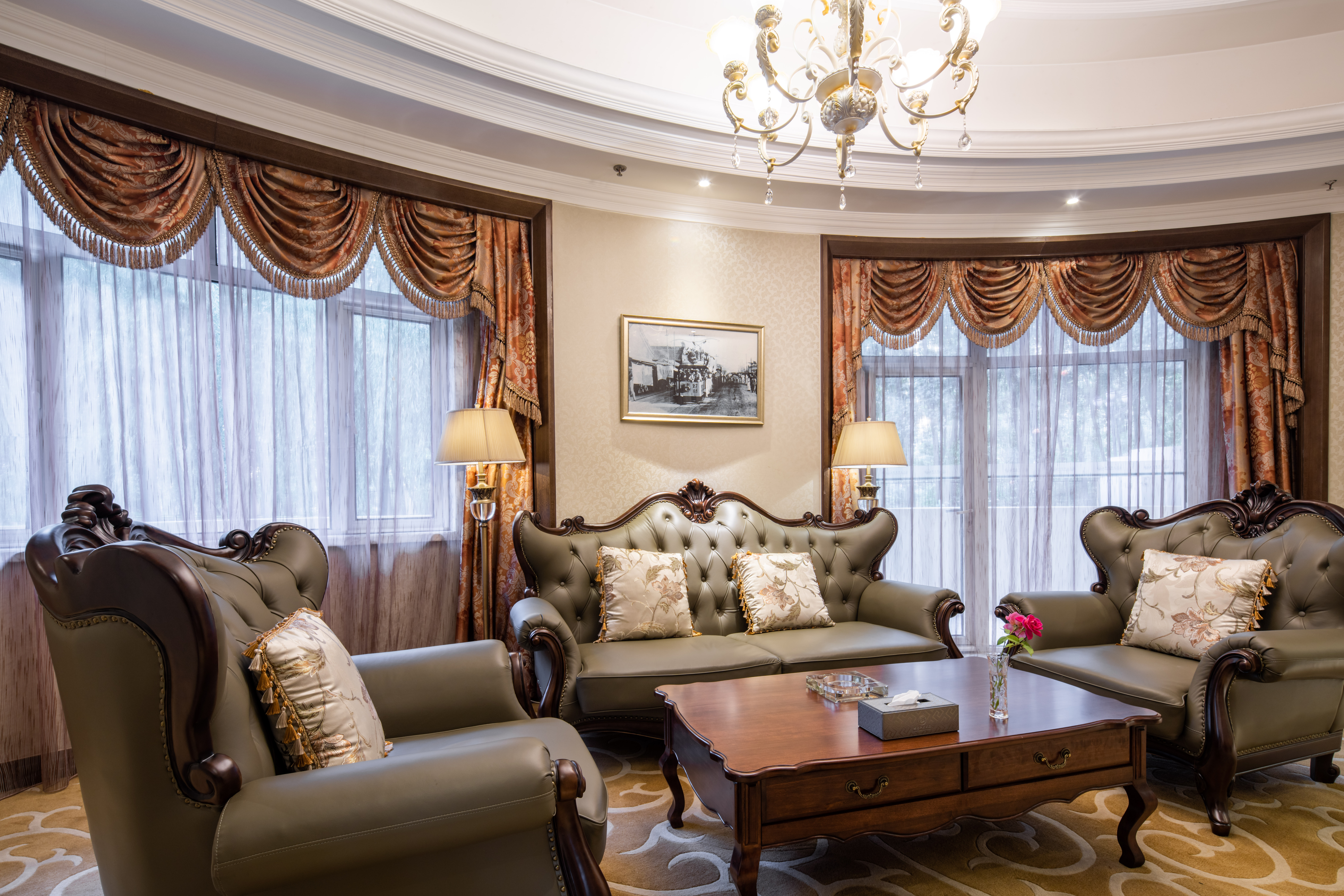 玻璃悬索奇观豪华套房