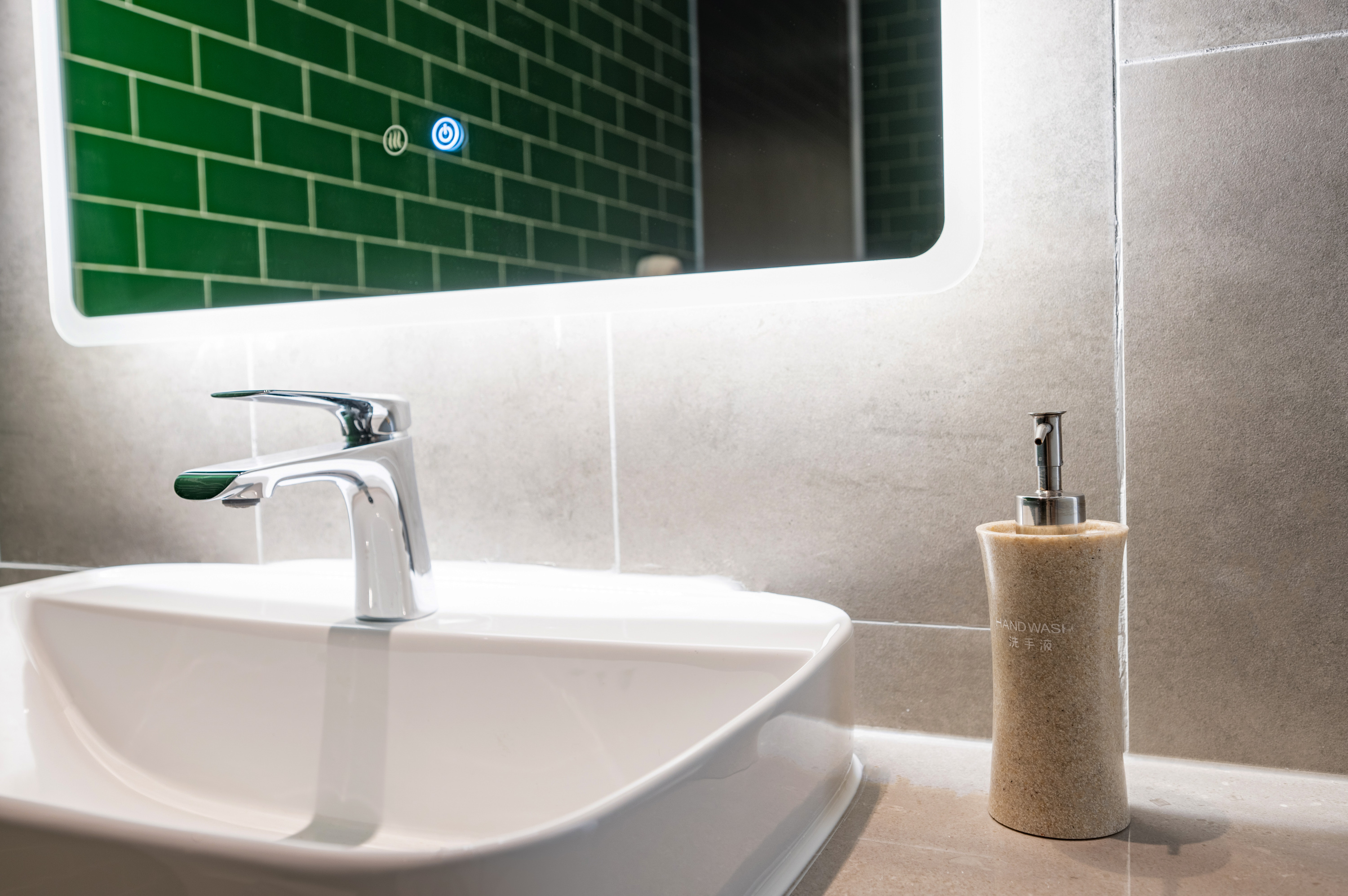 巨幕影音榻榻米房（小度智能客控+深睡记忆枕）