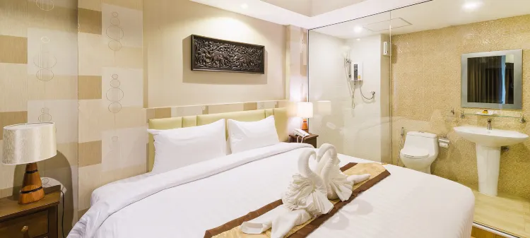 ห้องพรีเมียร์เข้าสู่สระว่ายน้ำ
