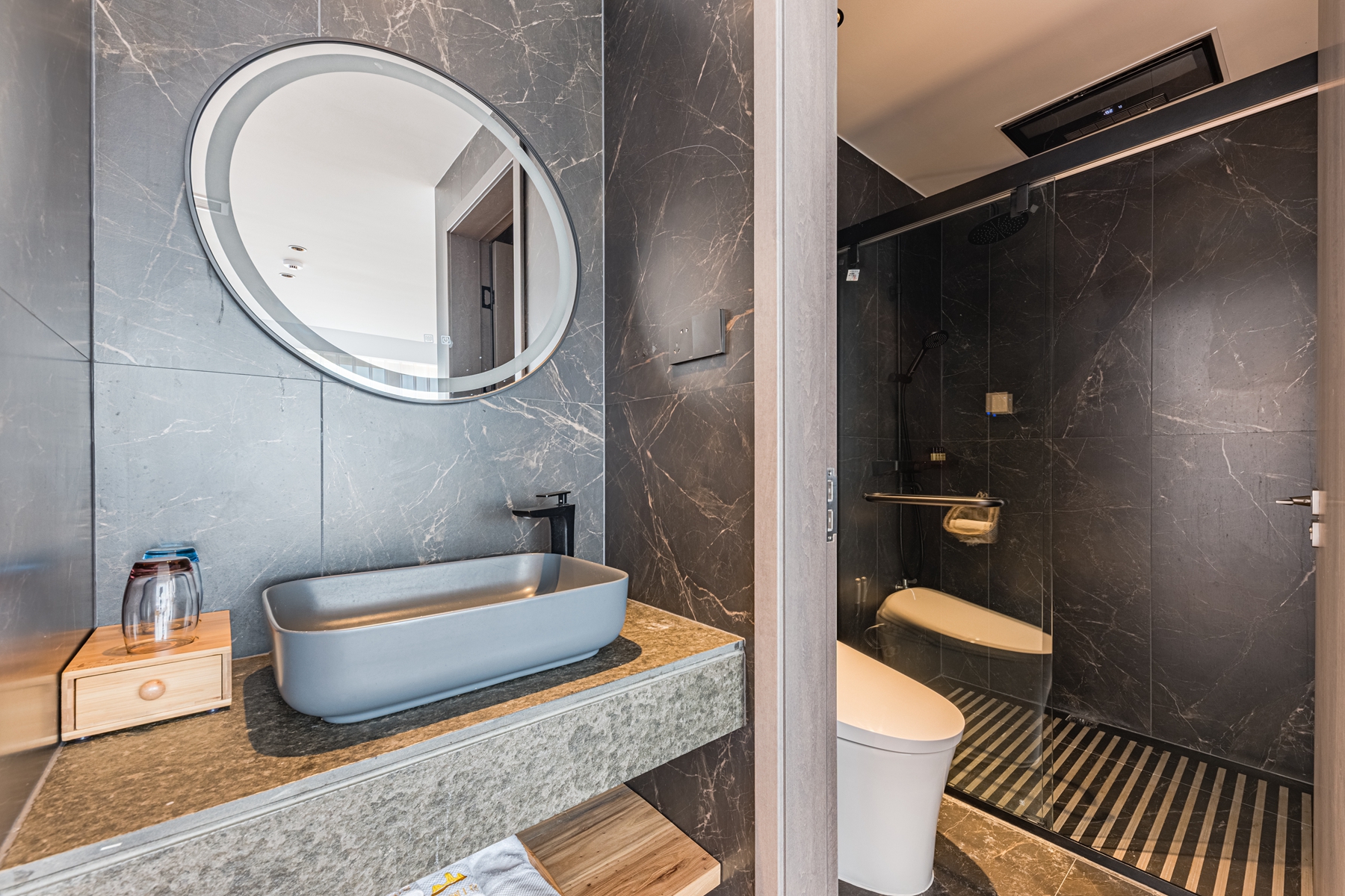 Floral Hotel·Xiapu Mid Mountain Lansu Hotel (Sansha Dongbi Store)素年-180°海景浴缸日落房（茶具+休闲摇椅+电视）