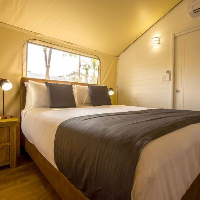 Deluxe Safari Tent