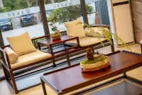 Home Inn UP Huayi Collection Hotel (Rushan South Station)