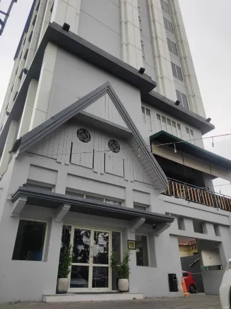 Batiqa Hotel Darmo - Surabaya