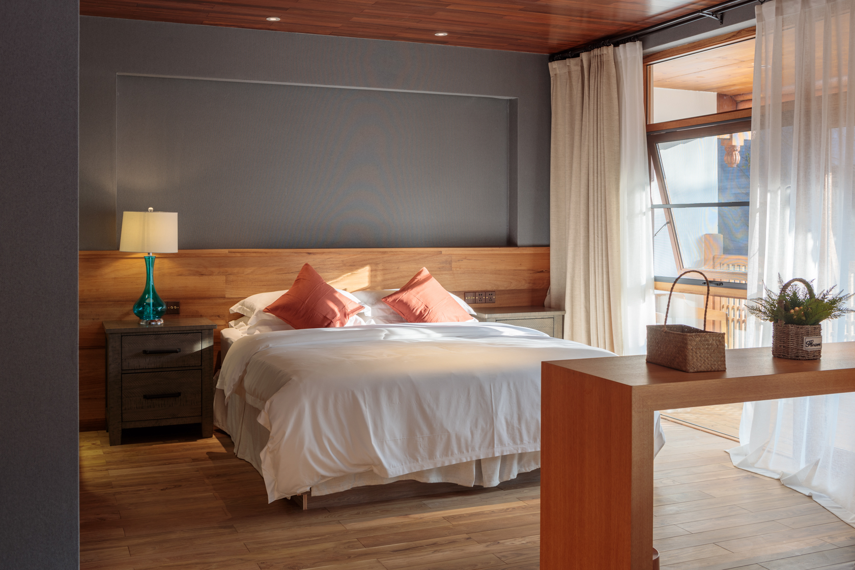 降香豪华大床房