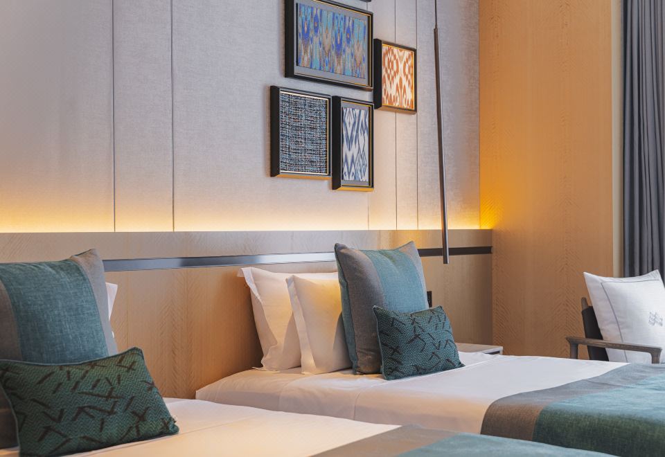 Superior 2-bed Room
