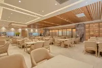 Mingsheng Grand Hotel (tuscaloosa area WuSu railway station nine lotus springs park inn)