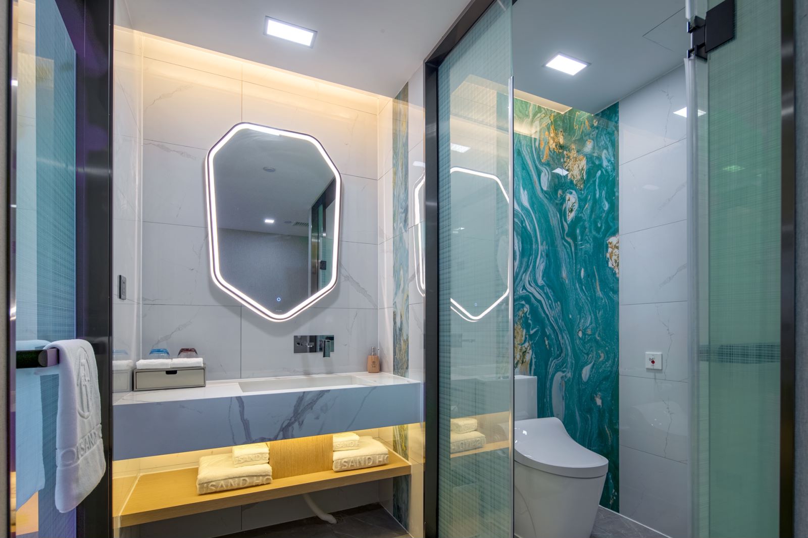 智能舒适大床房