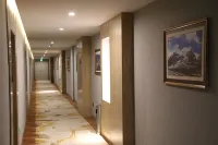 Giran  Hotel
