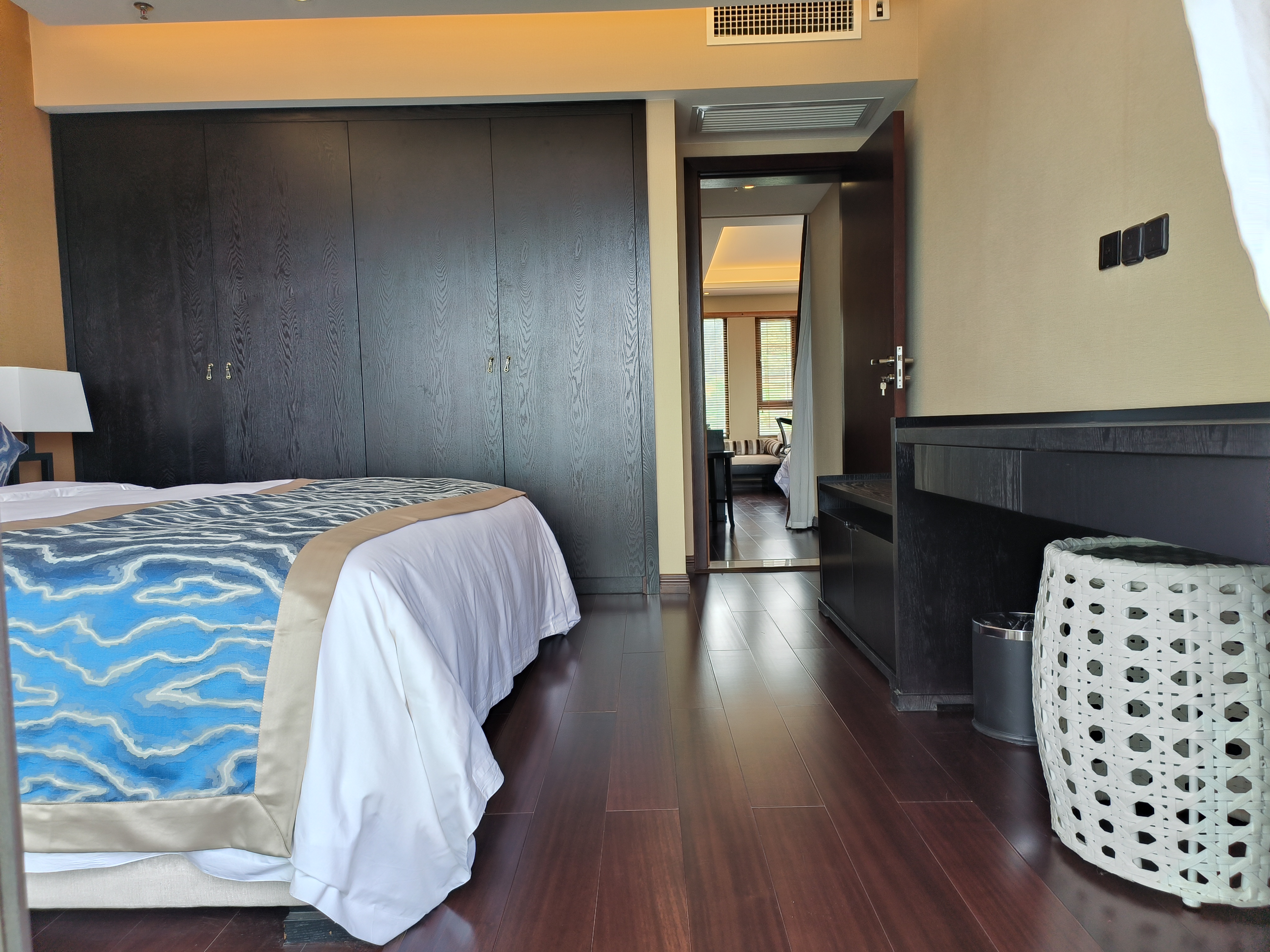 墅语·全湖景露台家庭套房