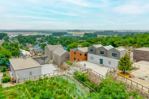 Floral Hotel·Jinan Huakaibaishi hotel
